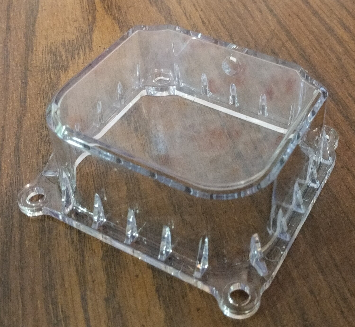 Clear plastic hemi predator valve cover