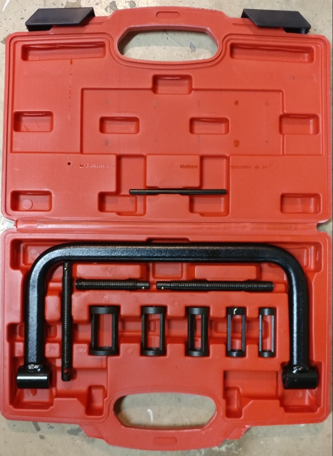 Valve spring compressor