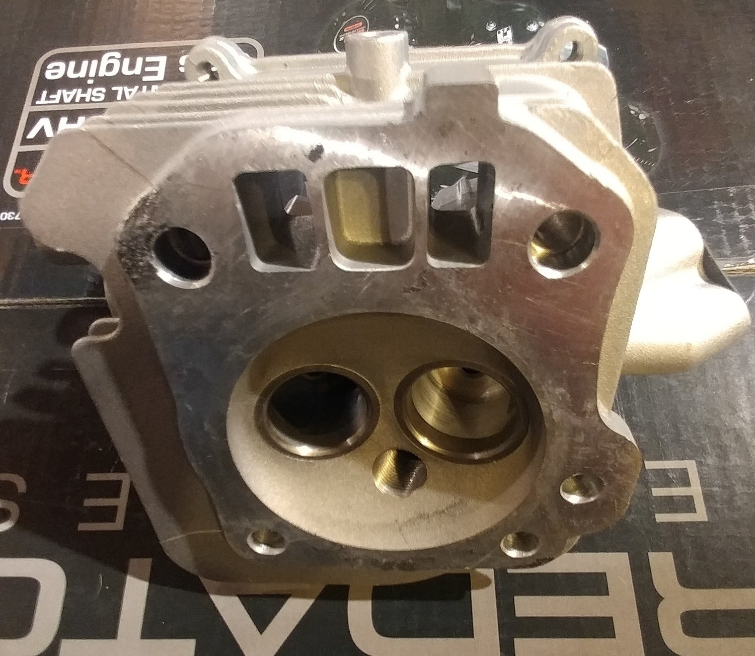 Hemi Predator Head (new or new take off)