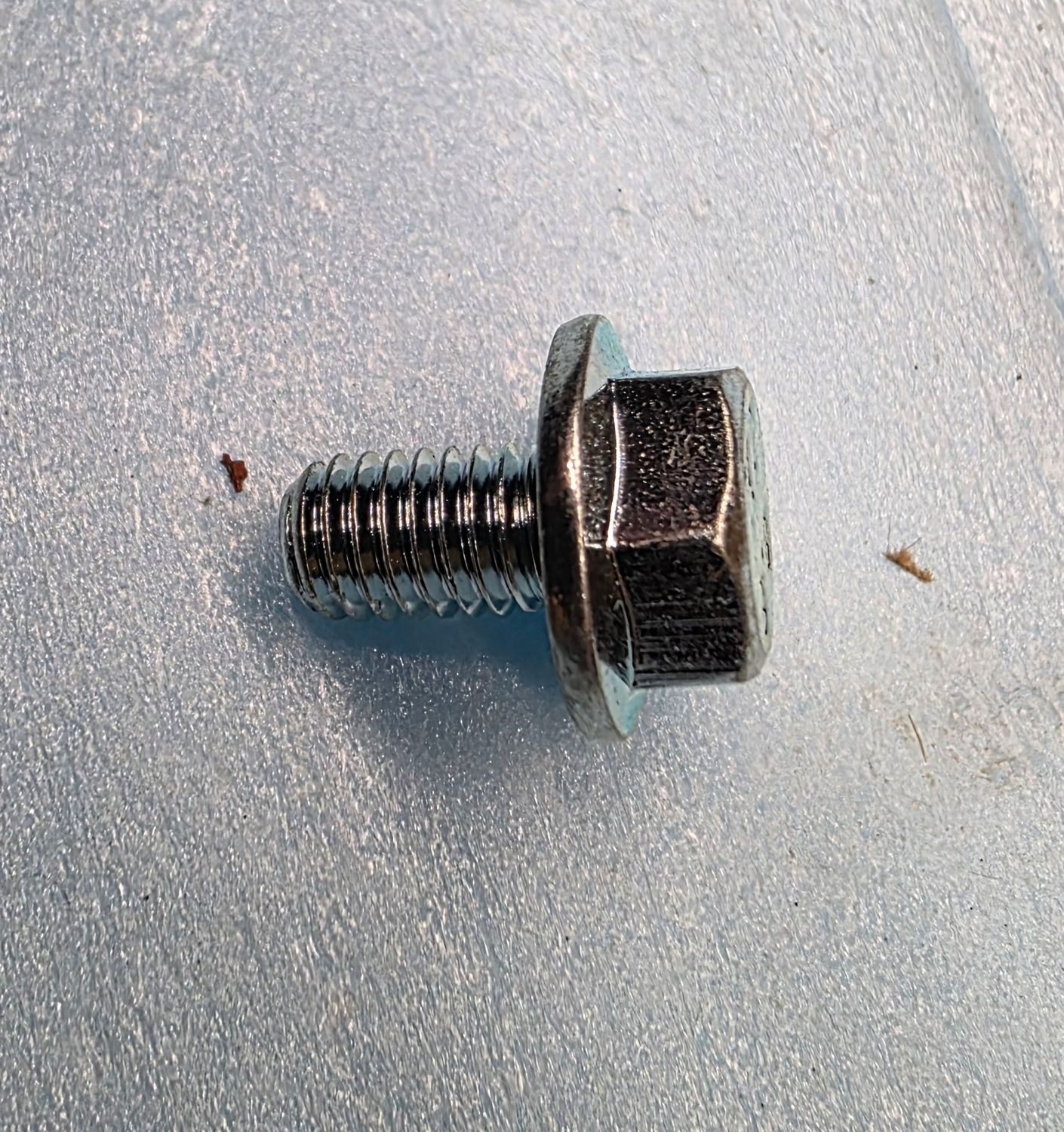 Recoil bolt (10mm head)