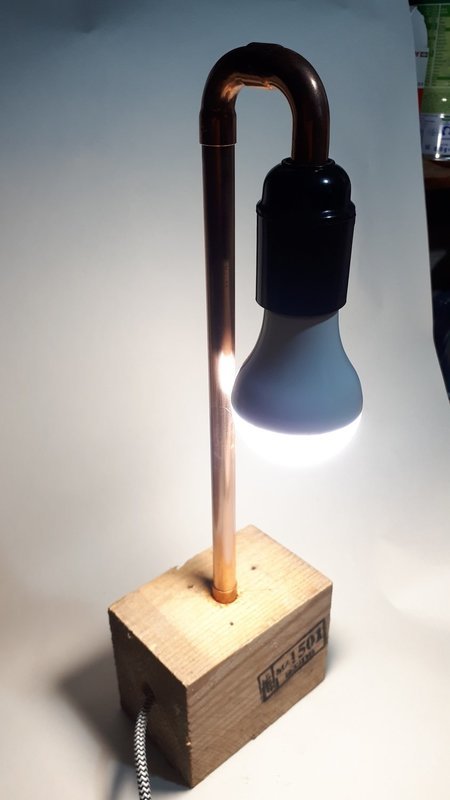 Lampe &quot;Chape&quot;