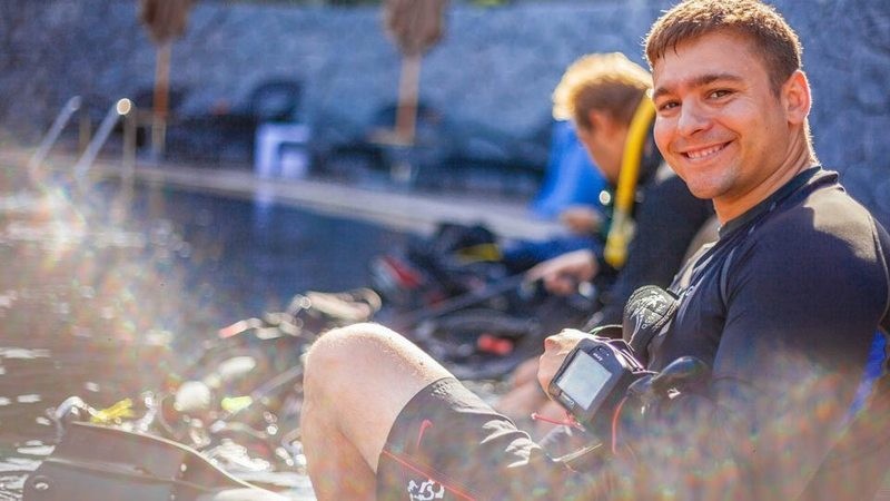 PADI Open Water Diver to IDC - Career Package - 138,530 THB