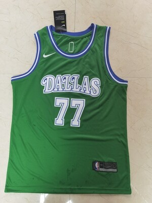Canotta Dallas Doncic #77