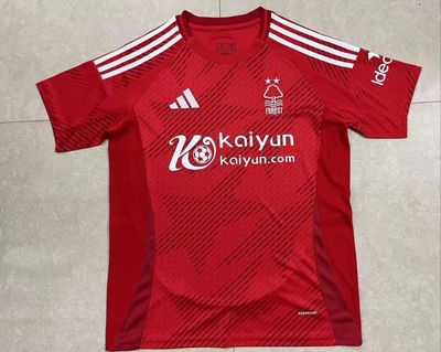 Maglia Nottingham Forest Home 2024/2025