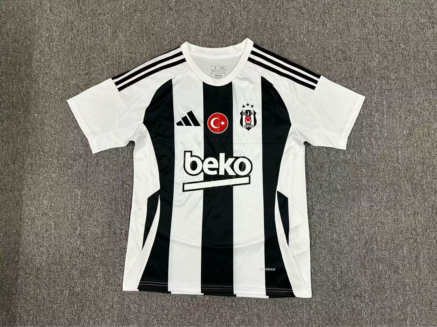 Besiktas Home 2024/2025