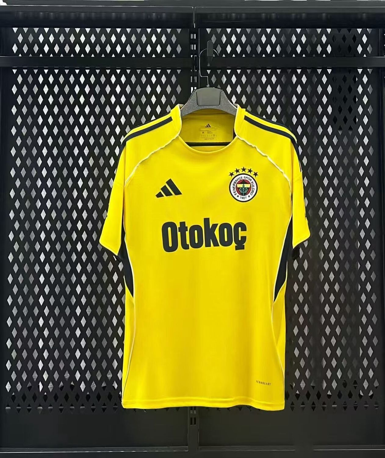 Fenerbache Away 2025/2026