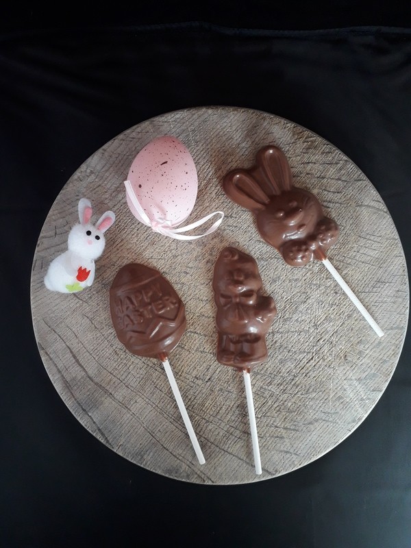 Easter Lollipops