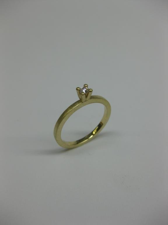 SORTIJA DE ORO BLANCO CON DIAMANTE