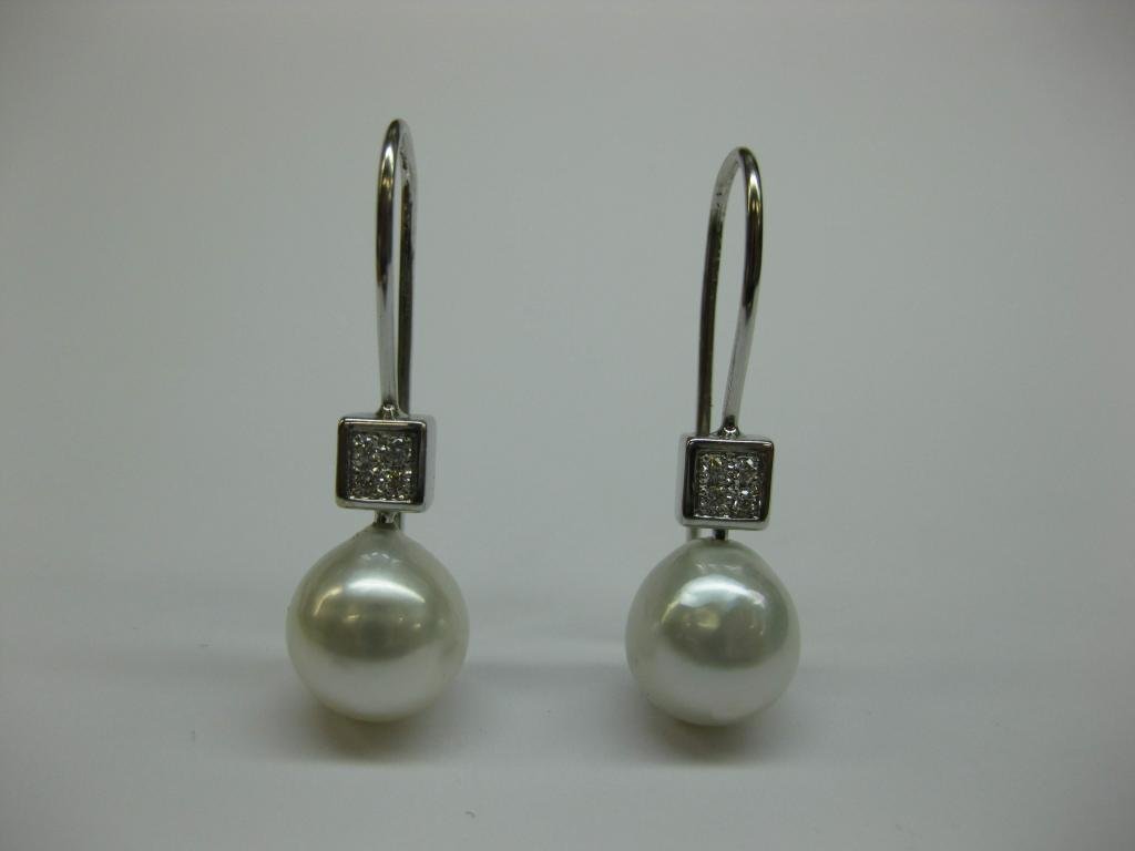 PENDIENTES DE ORO CON DIAMANTES Y PERLAS