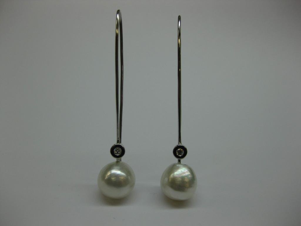 PENDIENTES DE ORO CON DIAMANTES Y PERLAS