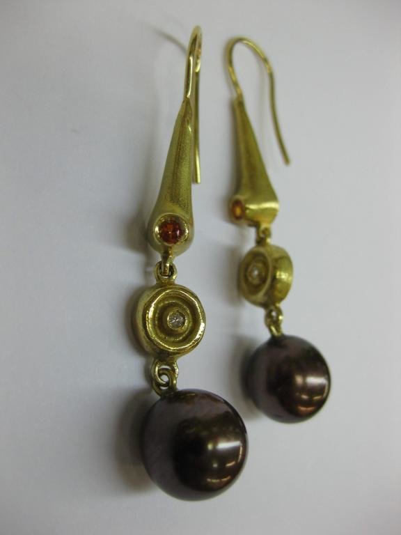 PENDIENTES DE ORO CON DIAMANTES Y PERLAS