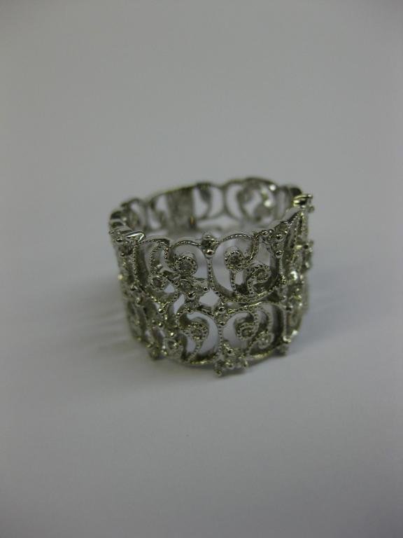 ANILLO DE ORO CON DIAMANTES