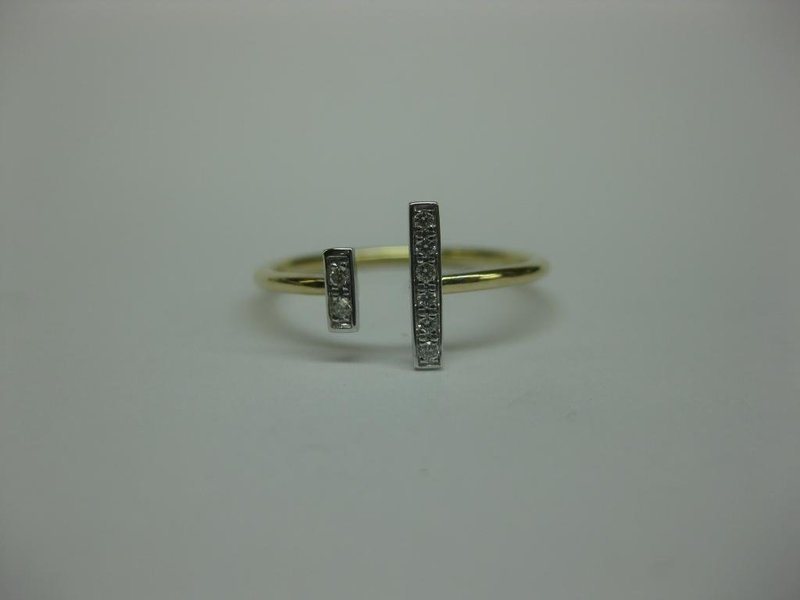 ANILLO DE ORO CON DIAMANTES
