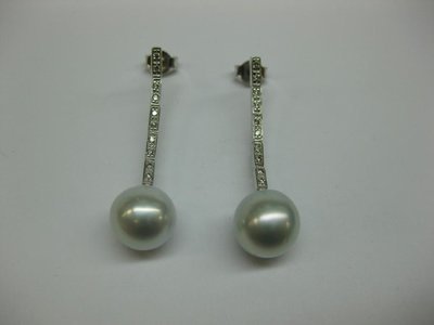 PENDIENTES DE ORO CON DIAMANTES Y PERLAS