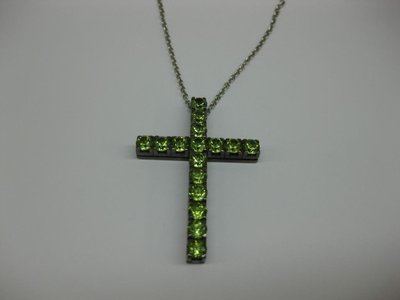 CRUZ DE ORO Y PERIDOTOS CRUZ DE ORO Y PERIDOTOS