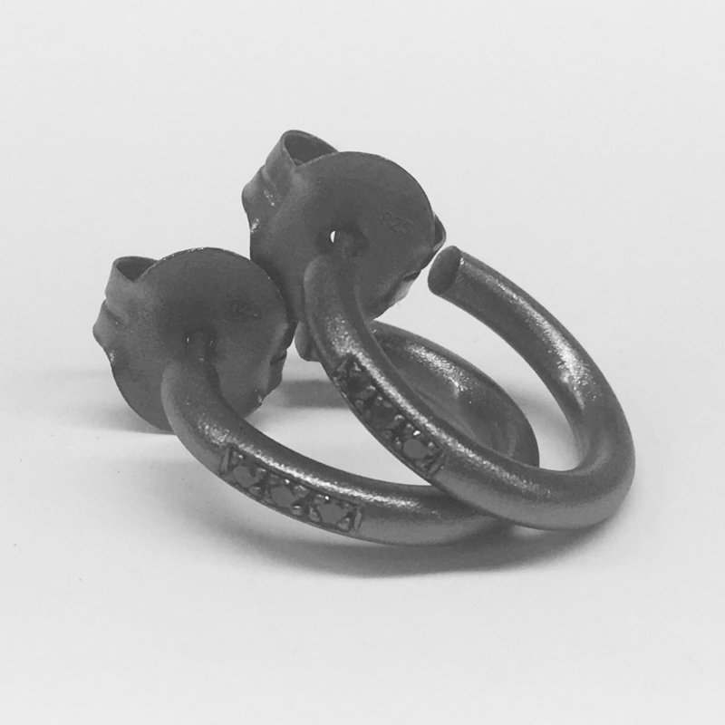 PENDIENTES CRIOLLA DE PLATA Y DIAMANTES . C.BERLÍN.AG.28