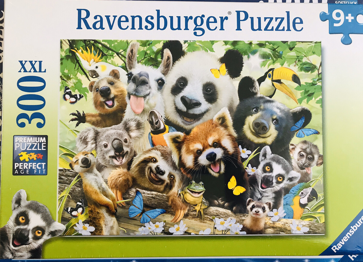 Ravensburger Wildlife Selfie XXL 300 Piece Jigsaw Puzzle