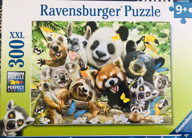 Ravensburger Wildlife Selfie XXL 300 Piece Jigsaw Puzzle