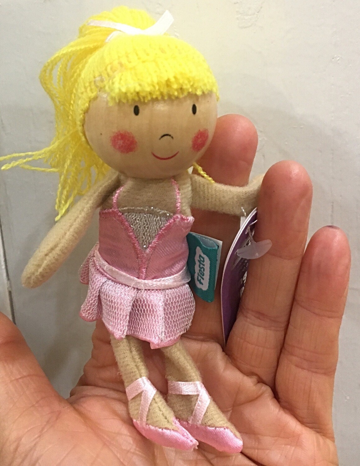 Finger Puppet Ballerina from Fiesta 