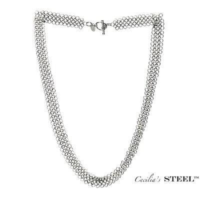 Elegance Wide Necklace
