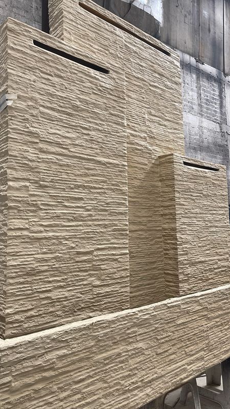 Muro llorón Torres 2.50m x 2.50m(Fibra de vidrio)