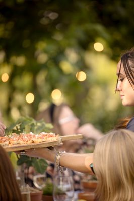 WINE + CANAPÉS Experience Gift Voucher for 4 x people