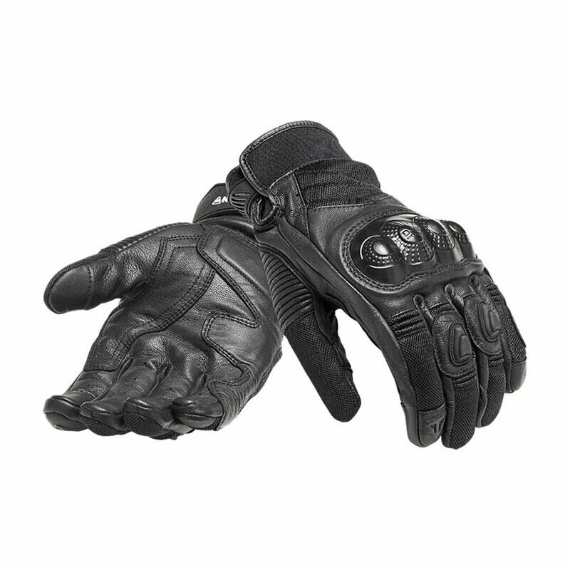 Triumph Beinn Motorcycle Gloves Triumph Beinn Motorcycle Gloves
