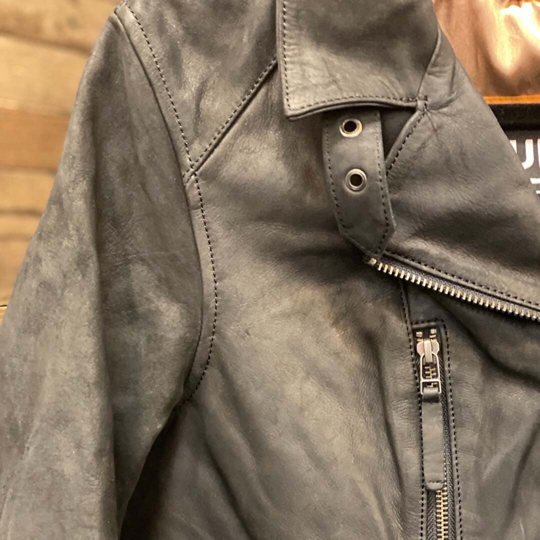 triumph bobber leather jacket