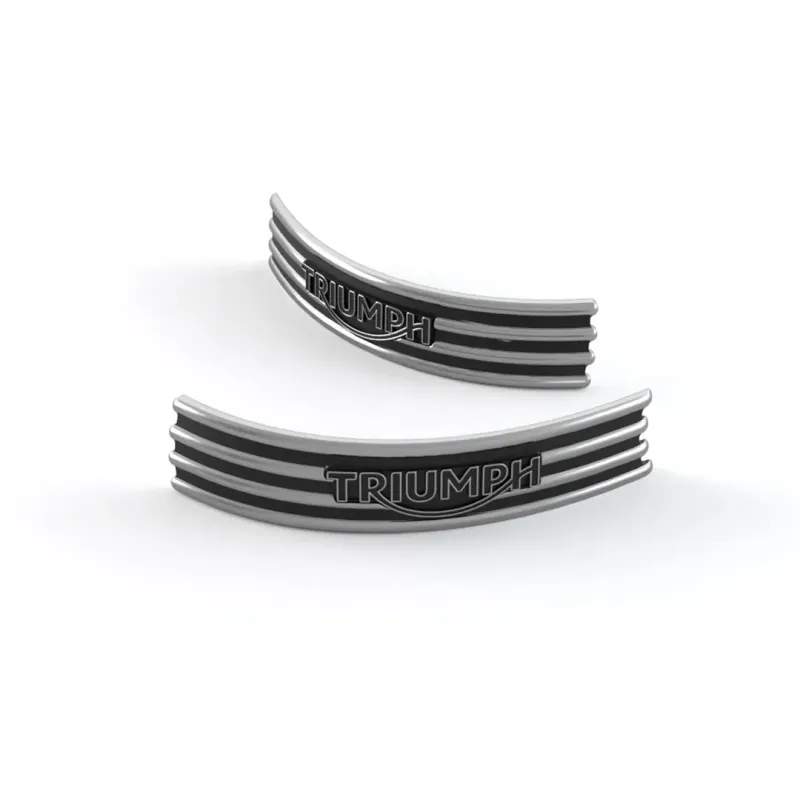 TRIUMPH クロームエンブレム 左右セット　tr6タンク用 66-'68 TRIUMPH EMBLEM 左右セット『本物』 | KraftyTokyo