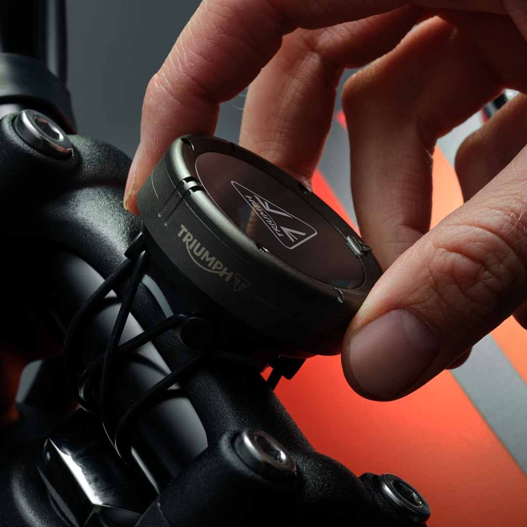 Triumph Beeline Moto II Motorcycle Navigation System - A9630833