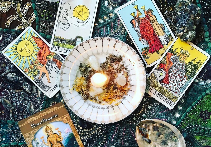 Tarot Card Reading PLUS, Bonus Oracle Card pull AND Crystal Grid Oracle Card draw with detailed explanation.