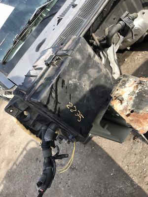 CAJA DE FUSIBLES  NISSAN ARMADA 2008. QX56