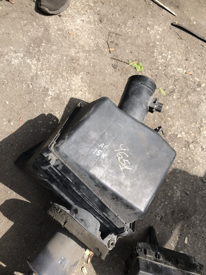 CAJA DE FILTRO DE AIRE TITAN 2005