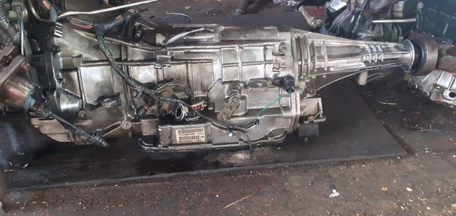 Caja 4x2 AT Dodge - Jeep 4.7 CC 2004. - 2007