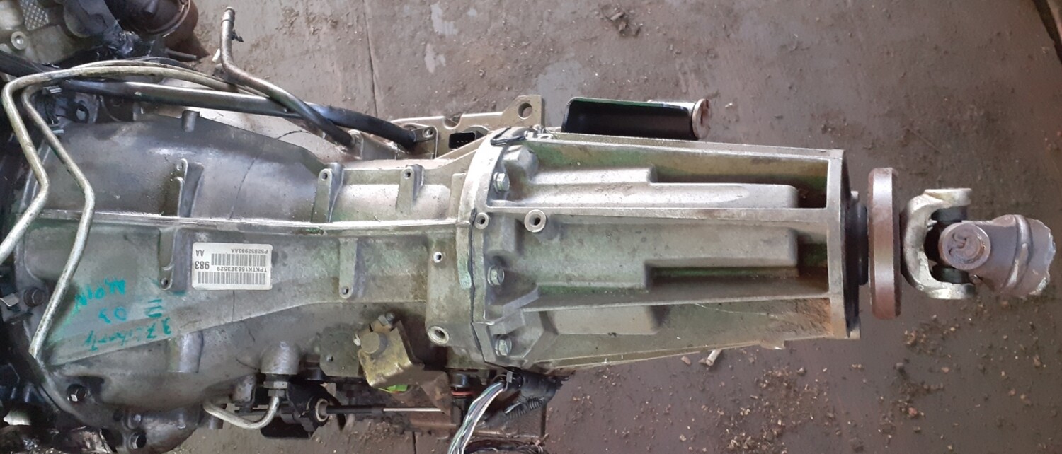 Caja AT 4x2 Jeep Liberty 3.7 CC 2005