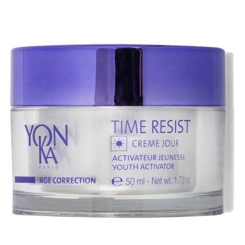 Time Resist Jour - An Innovative Duo To Control The Signs Of Aging