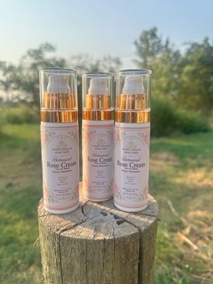 Botanical Rose Face Cream- 100% Natural, Original Recipe, And Chemical-Free. 20% off Sale!
