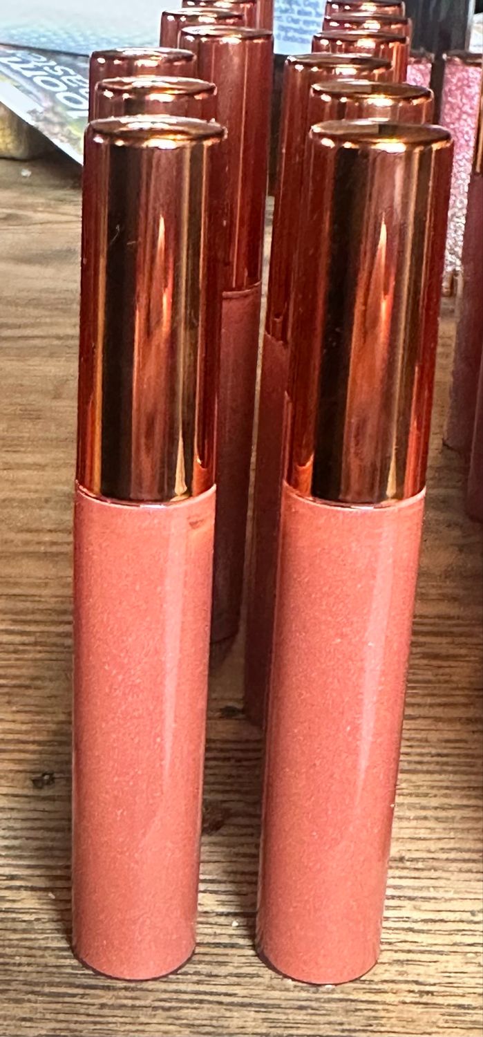 Mineral lipgloss “Midsummer Rose” Mineral lipgloss “Midsummer Rose”