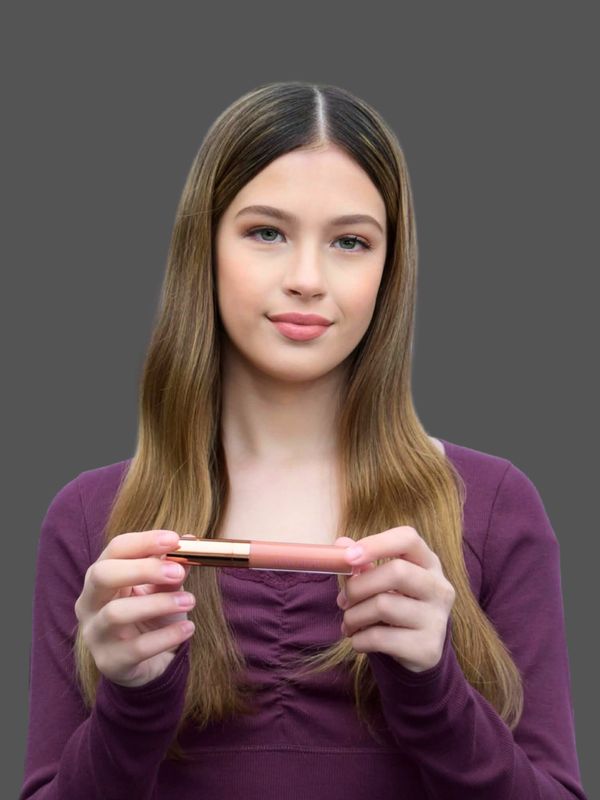 Avery Leighton- ALM Beauty Legacy Lip Gloss