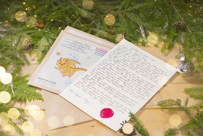 Рукописное письмо от Деда Мороза чернилами с сургучной печатью