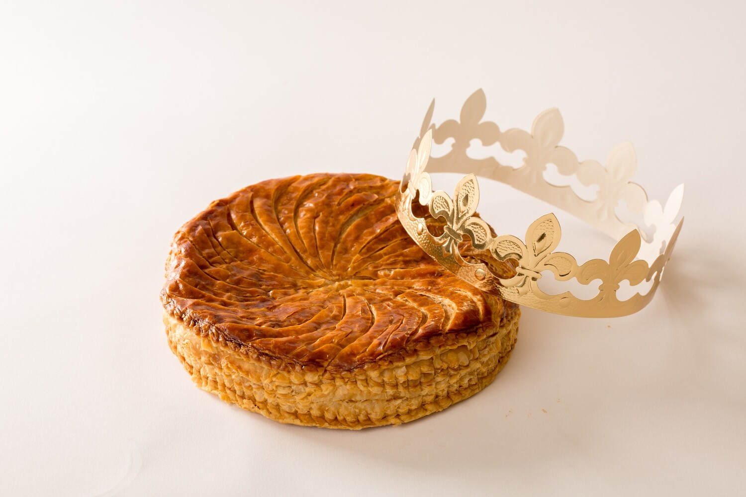 Galette Des Rois Creme D Amande Classique ガレット クラシック 4 6人用