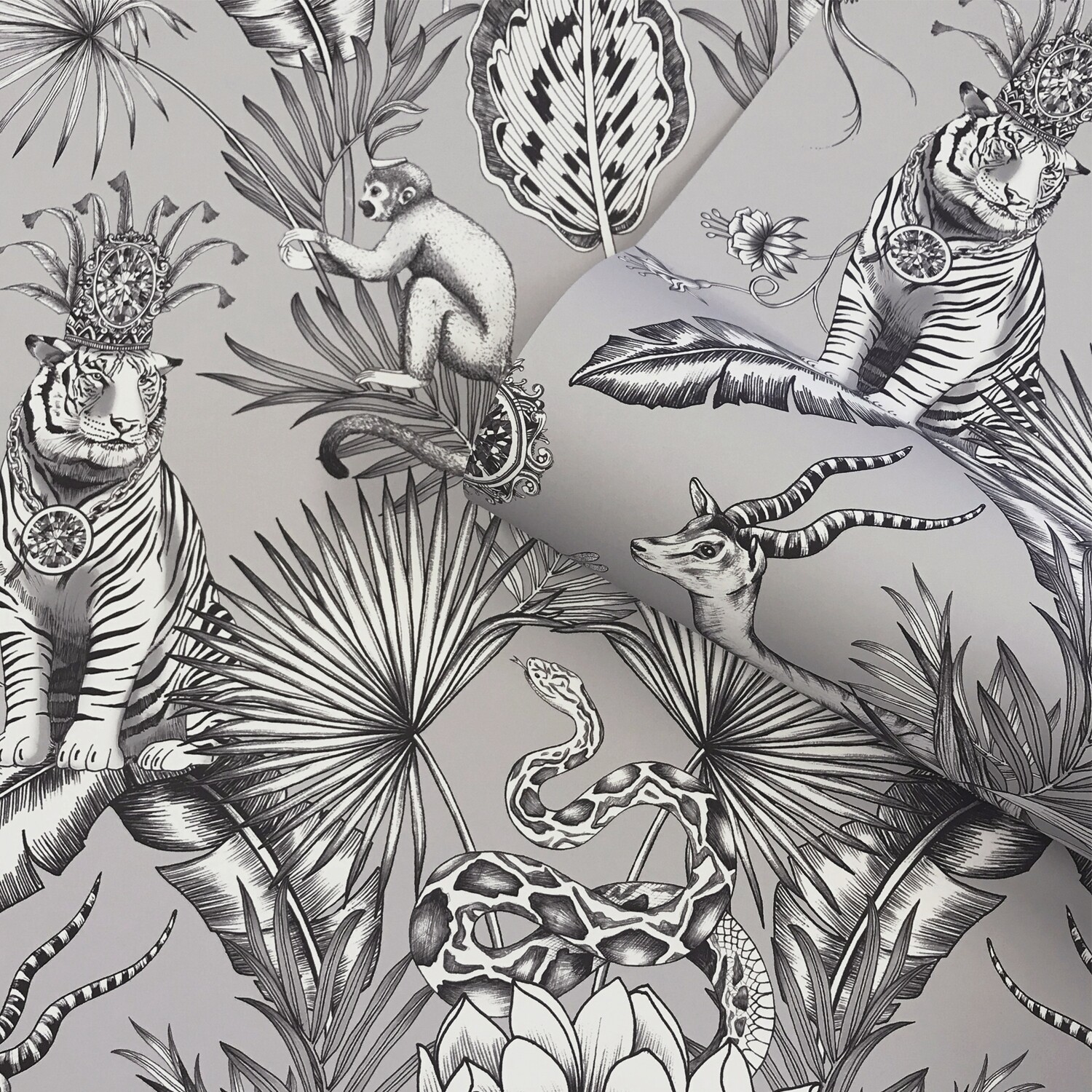 Menagerie Wallpaper - Grey/Silver