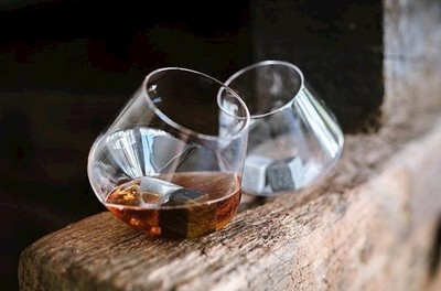 Rocking Whisky Glasses x 2