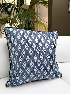 Tribal Diamond Cushion