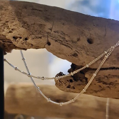 Silver Droplet Chain Necklace