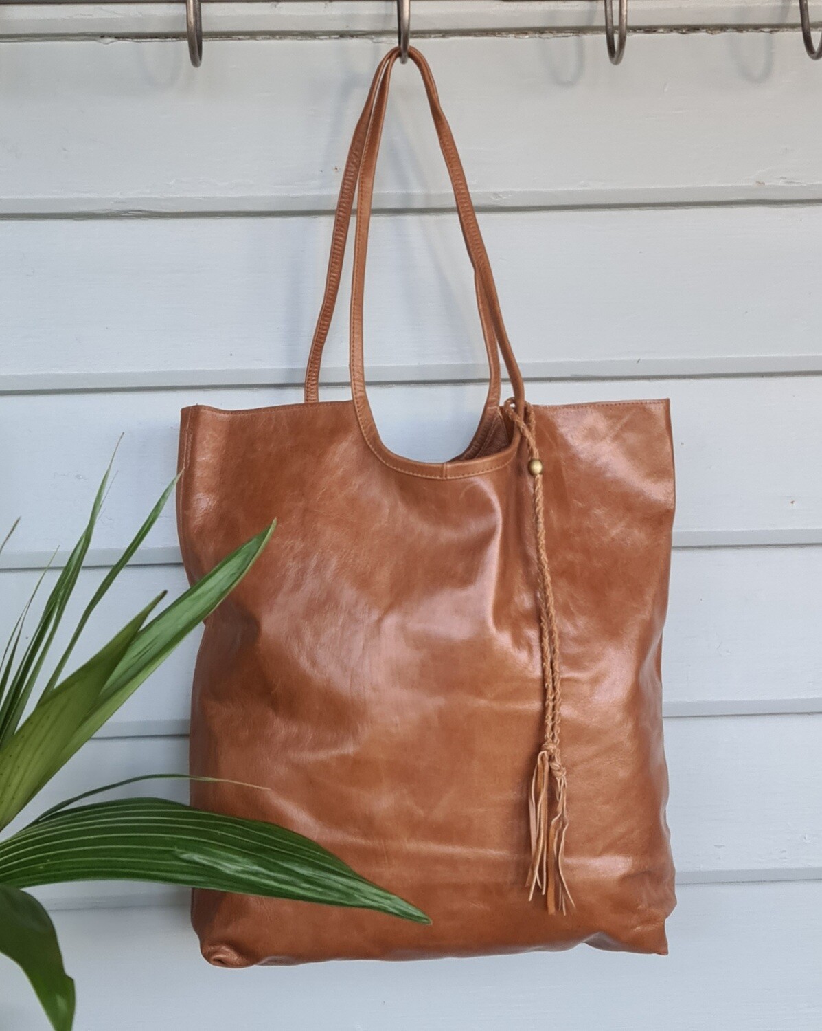 Market Leather Tote Bag