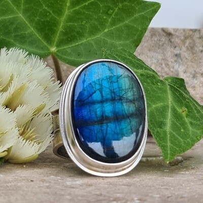 Celia Labradorite Ring