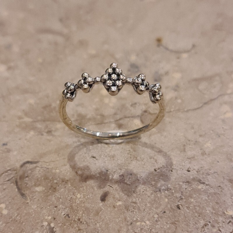 Dot Diamond Shape Sterling Silver Ring