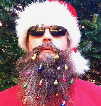 HAIR &amp; BEARD CHRISTMAS NOVELTIES BAUBALLS - 12 PACK