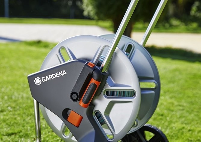 Gardena Hose Trolley  AquaRoll M Metal Set